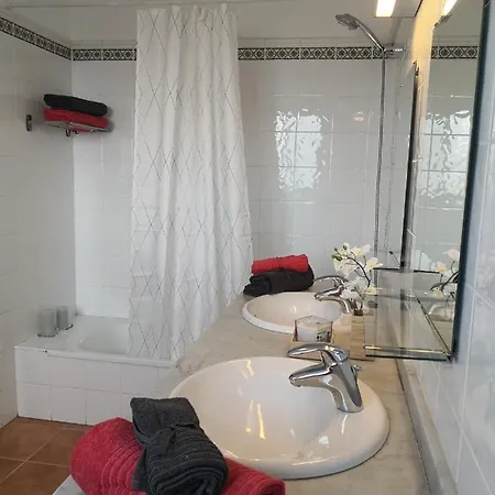 Rubicon Seaview Villa *